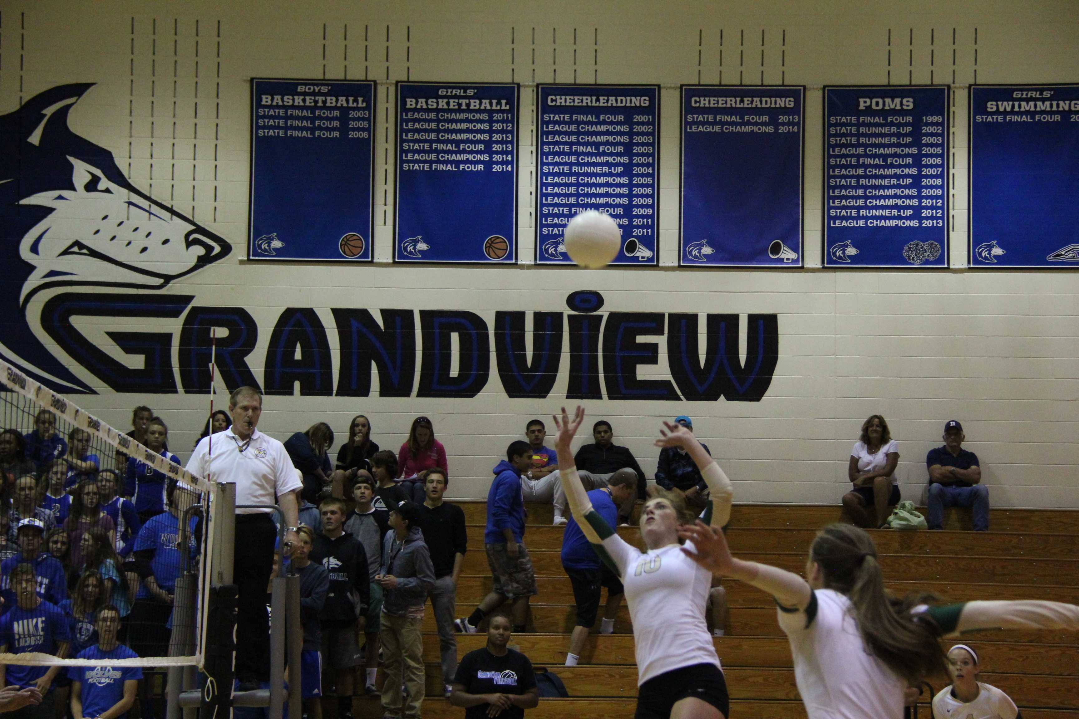 Varsity+Volleyball+%40+Grandview+High+School%3A+PHOTOS