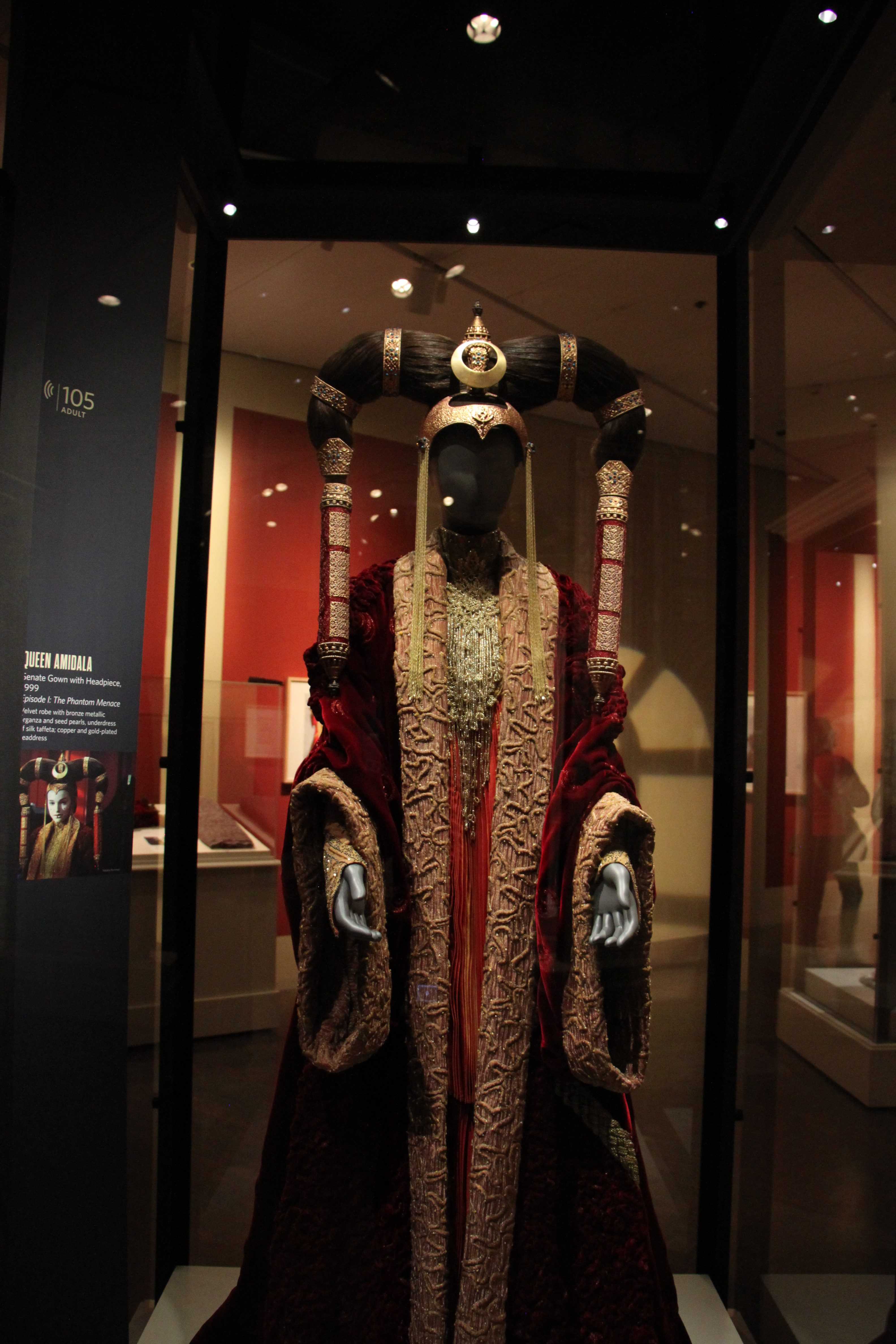 Star+Wars+and+the+Power+of+Costume+Exhibit+Review%2FGallery